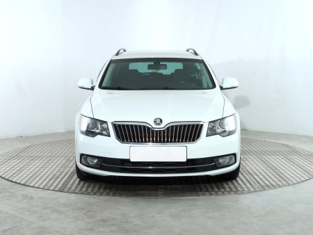 Škoda Superb, 2015 - pohled č. 2