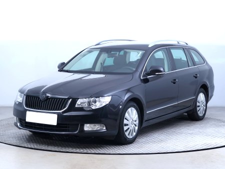 Škoda Superb, 2011 - pohled č. 3
