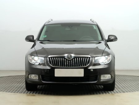 Škoda Superb, 2012 - pohled č. 2