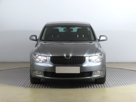 Škoda Superb, 2012 - pohled č. 2