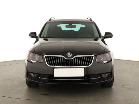 Škoda Superb, 2013 - pohled č. 2