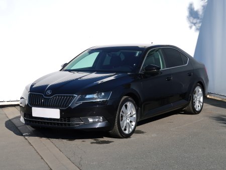 Škoda Superb, 2017 - pohled č. 3