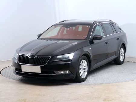 Škoda Superb, 2017 - pohled č. 3