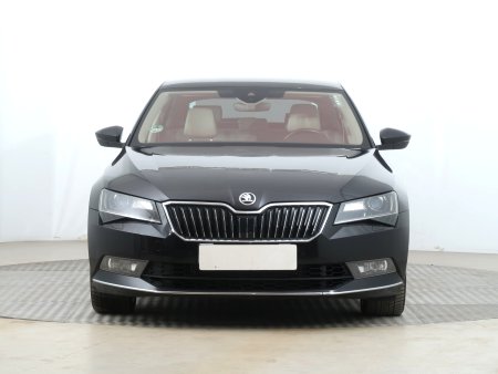 Škoda Superb, 2018 - pohled č. 2