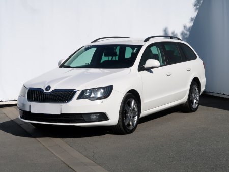 Škoda Superb, 2013 - pohled č. 3