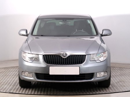 Škoda Superb, 2011 - pohled č. 2