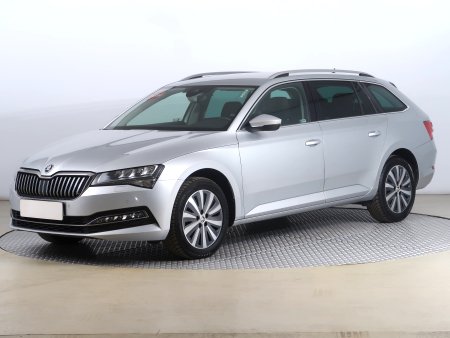 Škoda Superb, 2022 - pohled č. 3