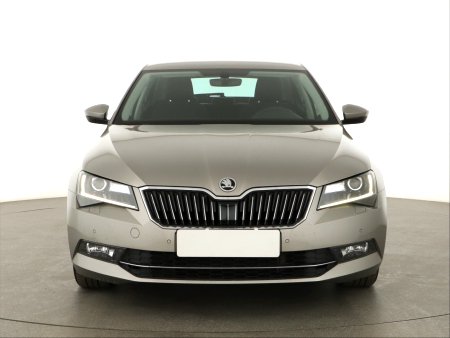 Škoda Superb, 2016 - pohled č. 2