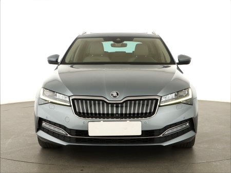 Škoda Superb, 2019 - pohled č. 2