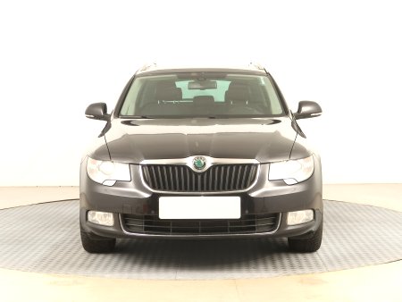 Škoda Superb, 2011 - pohled č. 2