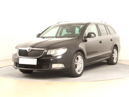 Škoda Superb, 2011 - pohled č. 3