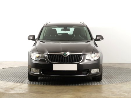 Škoda Superb, 2011 - pohled č. 2