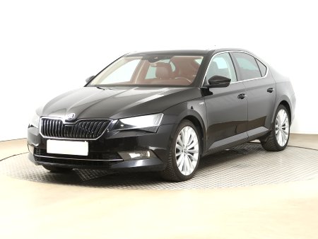 Škoda Superb, 2017 - pohled č. 3