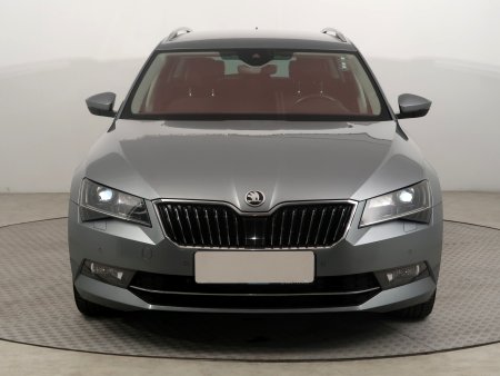 Škoda Superb, 2018 - pohled č. 2