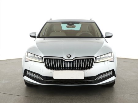 Škoda Superb, 2021 - pohled č. 2