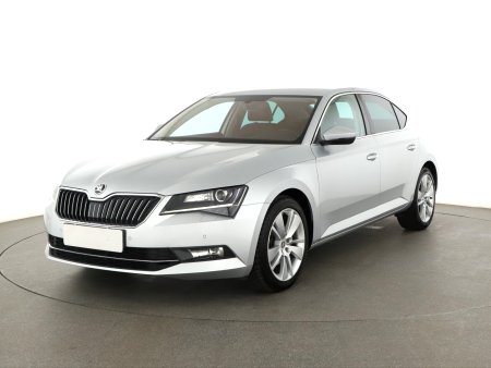 Škoda Superb, 2017 - pohled č. 3