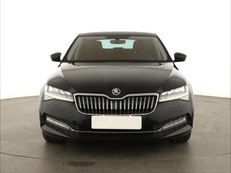 Škoda Superb, 2021 - pohled č. 2