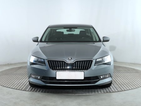 Škoda Superb, 2018 - pohled č. 2