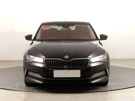 Škoda Superb, 2021 - pohled č. 2