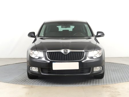 Škoda Superb, 2013 - pohled č. 2