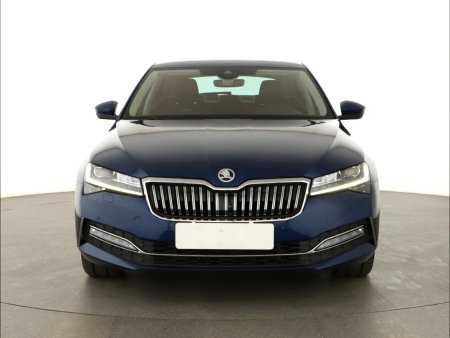 Škoda Superb, 2021 - pohled č. 2