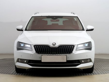 Škoda Superb, 2018 - pohled č. 2