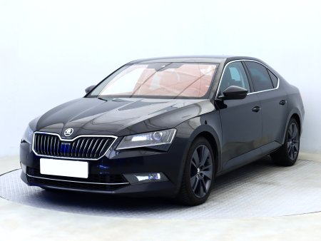 Škoda Superb, 2018 - pohled č. 3