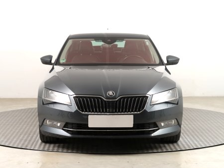 Škoda Superb, 2018 - pohled č. 2