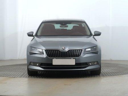 Škoda Superb, 2018 - pohled č. 2