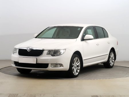 Škoda Superb, 2012 - pohled č. 3