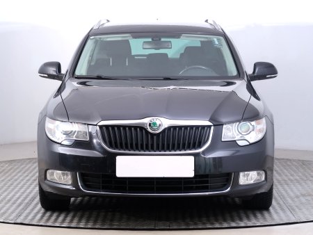 Škoda Superb, 2012 - pohled č. 2