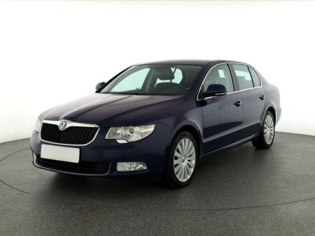 Škoda Superb, 2010 - pohled č. 3