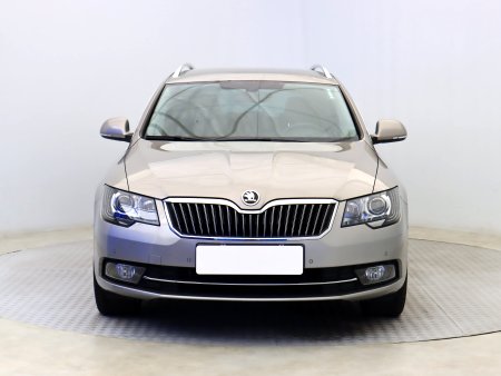 Škoda Superb, 2013 - pohled č. 2