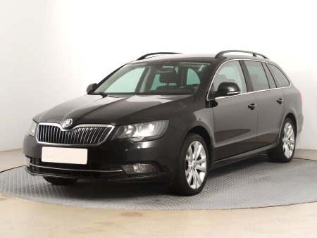 Škoda Superb, 2014 - pohled č. 3