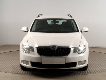 Škoda Superb, 2011 - pohled č. 2