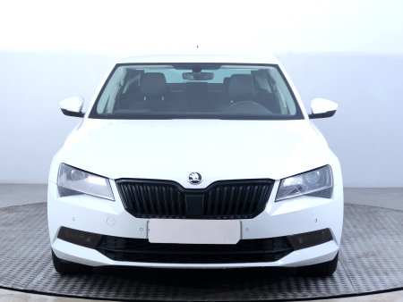 Škoda Superb, 2017 - pohled č. 2