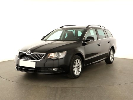 Škoda Superb, 2013 - pohled č. 3