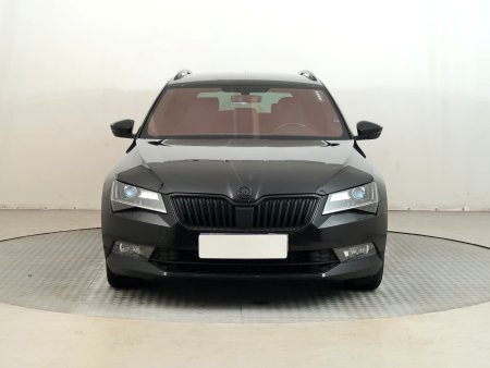 Škoda Superb, 2018 - pohled č. 2