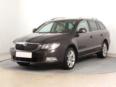 Škoda Superb, 2010 - pohled č. 3
