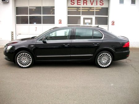 Škoda Superb, 2014 - pohled č. 3