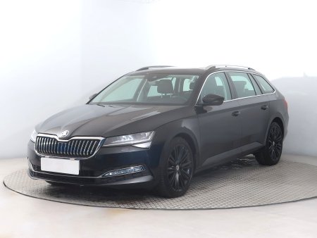 Škoda Superb, 2021 - pohled č. 3