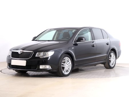 Škoda Superb, 2011 - pohled č. 3