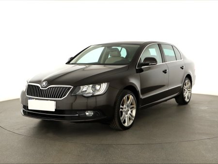 Škoda Superb, 2015 - pohled č. 3