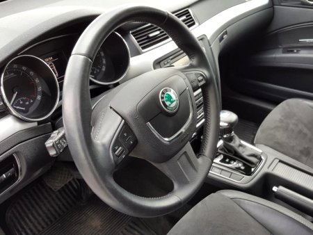 Škoda Superb, 2012 - pohled č. 12