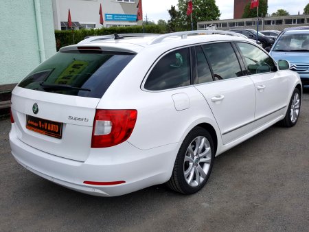 Škoda Superb, 2012 - pohled č. 5