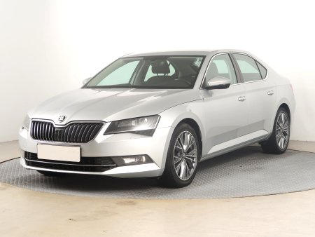 Škoda Superb, 2019 - pohled č. 3