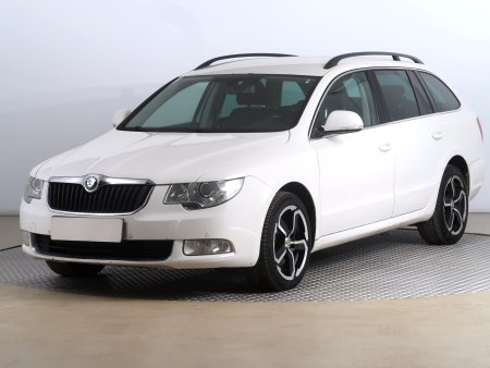 Škoda Superb, 2013 - pohled č. 3