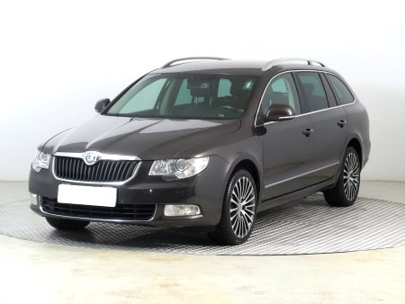 Škoda Superb, 2010 - pohled č. 3