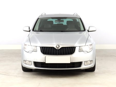 Škoda Superb, 2013 - pohled č. 2