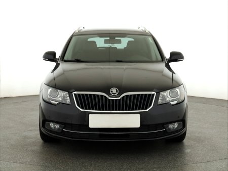 Škoda Superb, 2014 - pohled č. 2